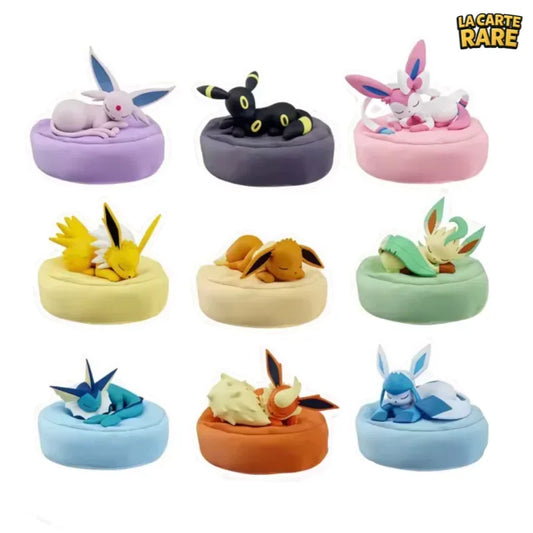 Figurine Eevee Sleep Pose Pokémon x Holly Box - La Carte Rare